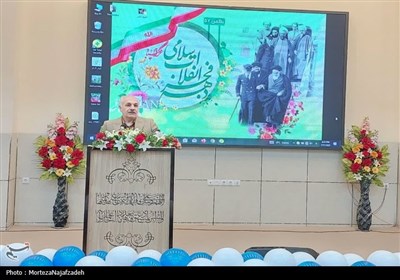 نواخته شدن زنگ انقلاب در کاشان