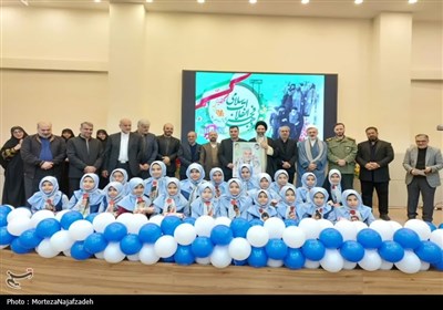 نواخته شدن زنگ انقلاب در کاشان
