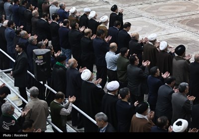 اقامه نماز جمعه در مرقد مطهر امام خمینی (ره)