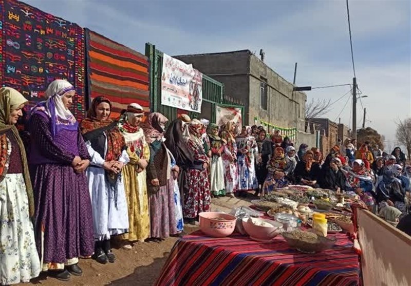 آغاز جشنواره تولیدات زنان عشایری استان اردبیل + تصاویر