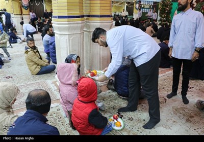 شیرینی خوران اعیاد شعبانیه در زنجان