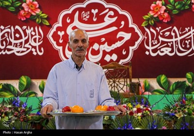 شیرینی خوران اعیاد شعبانیه در زنجان