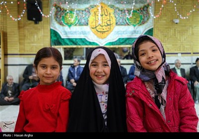 شیرینی خوران اعیاد شعبانیه در زنجان