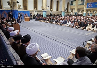دیدار شرکت‌کنندگان در مسابقات بین‌المللی قرآن با رهبر انقلاب