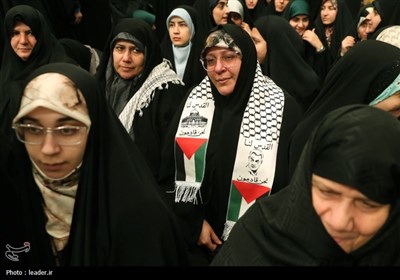 دیدار شرکت‌کنندگان در مسابقات بین‌المللی قرآن با رهبر انقلاب