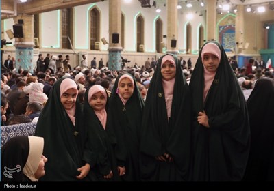 دیدار شرکت‌کنندگان در مسابقات بین‌المللی قرآن با رهبر انقلاب