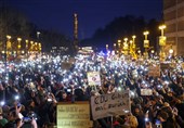 Tens of Thousands Protest in Berlin against Proposed German Immigration Crackdown