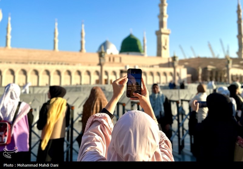 اجرای طرح زندگی با آیه‌ها در کاروان‌های عمره در مدینه