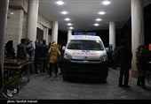 لحظه انتقال دانش آموزان مصدوم حادثه واژگونی اتوبوس به بیمارستان شهید باهنر کرمان