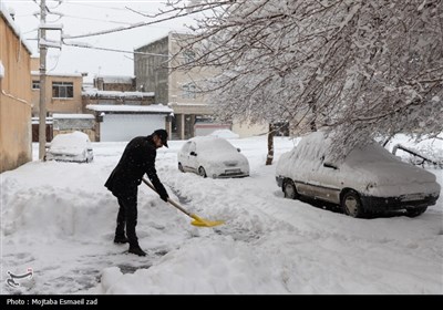 بارش سنگین برف در ارومیه
