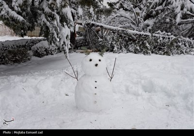بارش سنگین برف در ارومیه
