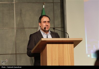 تور رسانه‌ای استاندار هرمزگان با اصحاب رسانه در پالایشگاه نفت ستاره خلیج فارس