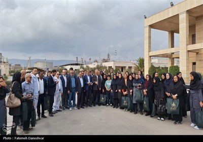 تور رسانه‌ای استاندار هرمزگان با اصحاب رسانه در پالایشگاه نفت ستاره خلیج فارس
