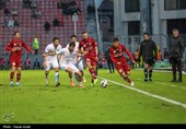 دیدار تیم های فوتبال نساجی مازندران و چادر ملو اردکان
