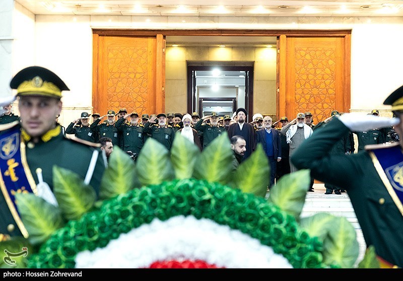 مراسم تجدید میثاق فرماندهان سپاه با آرمانهای امام(ره)