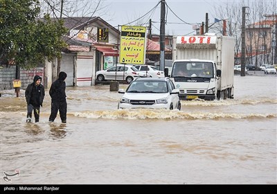 سیل و آبگرفتگی در پیربازار رشت