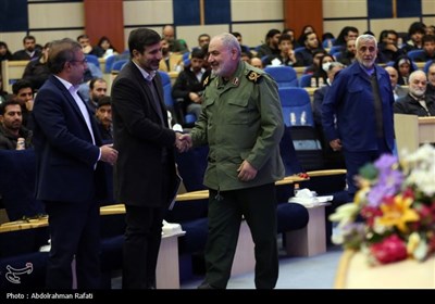 گردهمایی بزرگ فعالان فضای مجازی و رسانه استان همدان