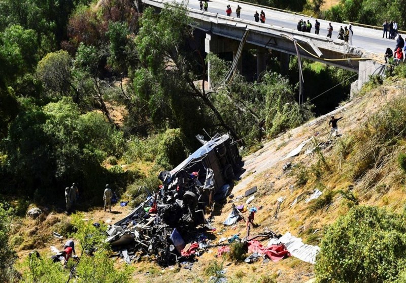 تصادف اتوبوس در مکزیک دست کم 32 کشته بر جای گذاشت