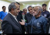 عیادت و تجلیل استاندار آذربایجان شرقی از جانبازان بستری در بیمارستان فجر تبریز