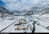 برف در محورهای شرقی و شمالی لرستان