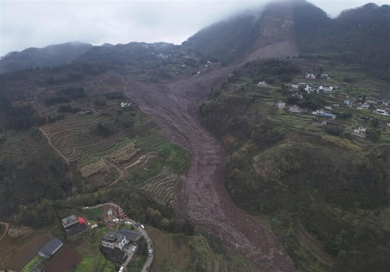 One Dead, Dozens Missing in China Landslide