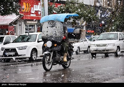 بارش برف در رشت