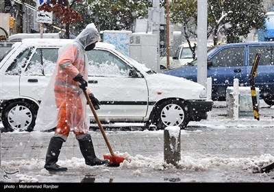بارش برف در رشت