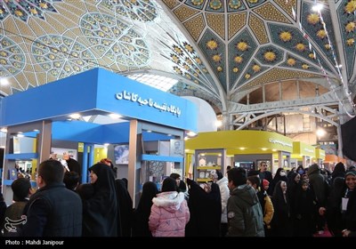 افتتاحیه نمایشگاه زاینده نور در اصفهان