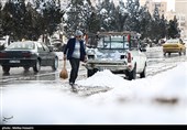 بارش برف در اراک و همدان