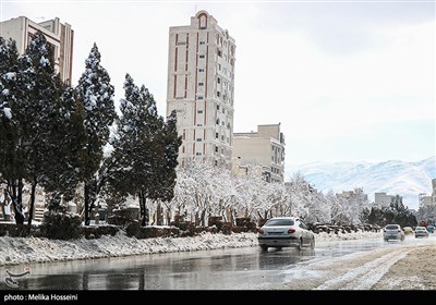 بارش برف در اراک 