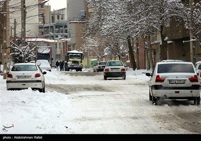بارش برف در اراک و همدان