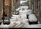 بارش برف در اراک و همدان