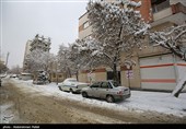 بارش برف در اراک و همدان