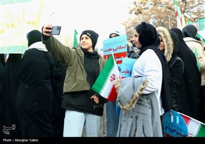 راهپیمایی 22 بهمن کم نظیر و برفی در بجنورد