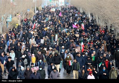 راهپیمایی 22 بهمن کم نظیر و برفی در بجنورد