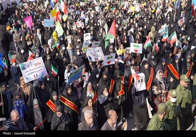 22 بهمن تماشایی مردم گرگان در جشن 46 سالگی انقلاب اسلامی