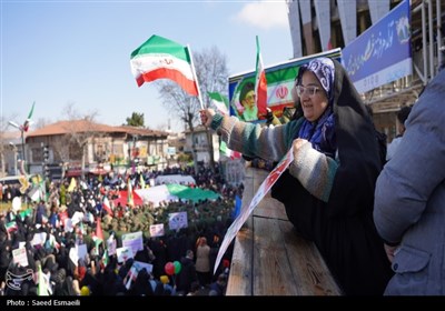 22 بهمن تماشایی مردم گرگان در جشن 46 سالگی انقلاب اسلامی
