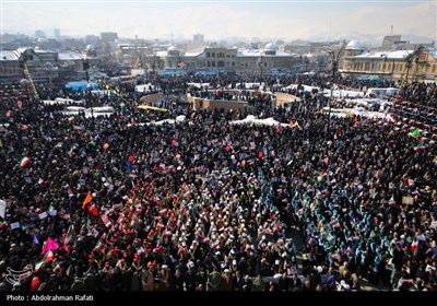 راهپیمایی 22 بهمن در همدان