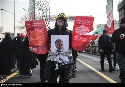 راهپیمایی 22 بهمن در تهران