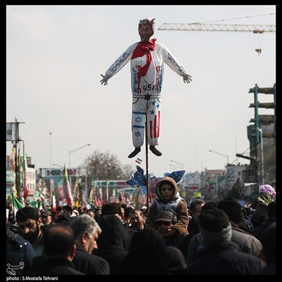 راهپیمایی 22 بهمن در تهران