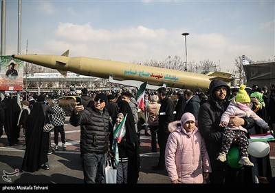 راهپیمایی 22 بهمن در تهران