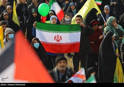 Праздничные парады в честь 46-й годовщины Исламской революции в Иране