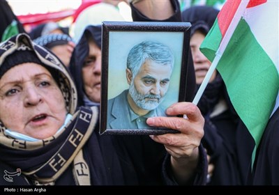 راهپیمایی 22 بهمن در زنجان 