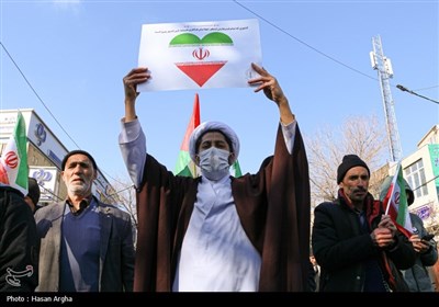 راهپیمایی 22 بهمن در زنجان 