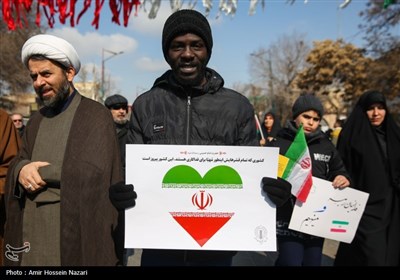 راهپیمایی 22 بهمن در قزوین