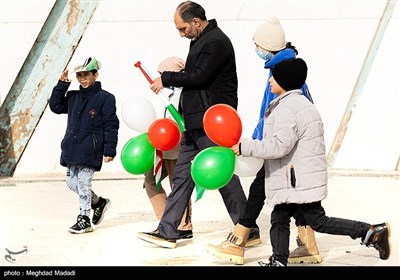 مسيرات في إيران بمناسبة انتصار الثورة الاسلامية