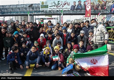 مسيرات في إيران بمناسبة انتصار الثورة الاسلامية