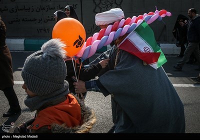 مسيرات في إيران بمناسبة انتصار الثورة الاسلامية