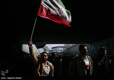 مسيرات في إيران بمناسبة انتصار الثورة الاسلامية