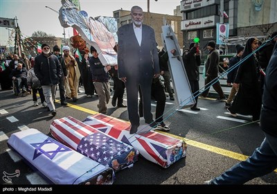 مسيرات في إيران بمناسبة انتصار الثورة الاسلامية